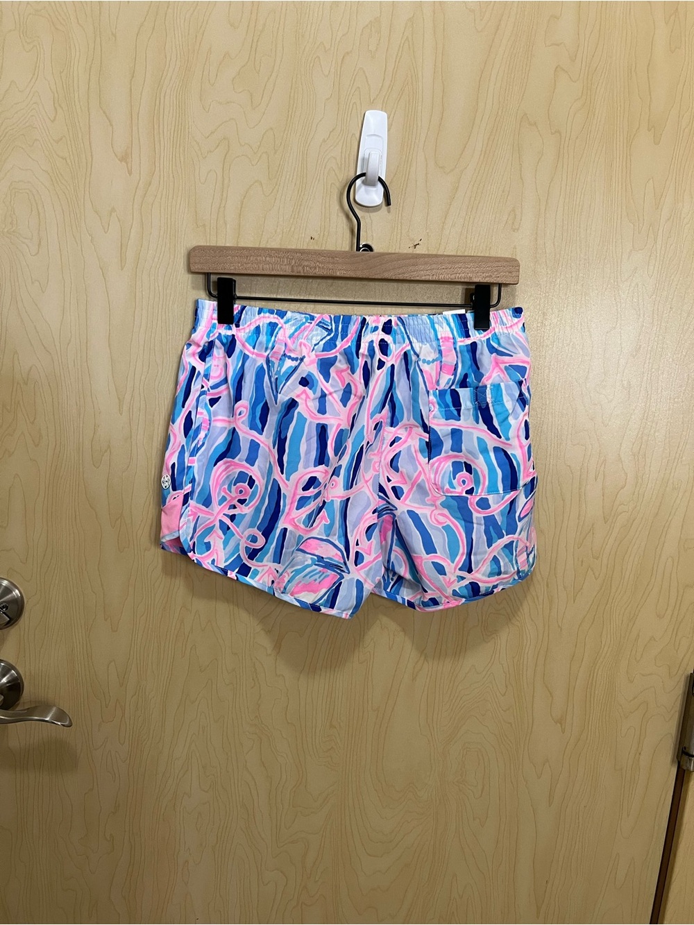 Lilly Pulitzer Reel Nauti Ocean Trail Shorts - Picture 2 of 6